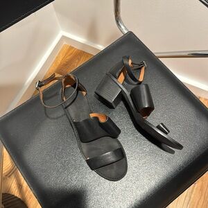 Madewell Black Double Strap Block Heels sz6